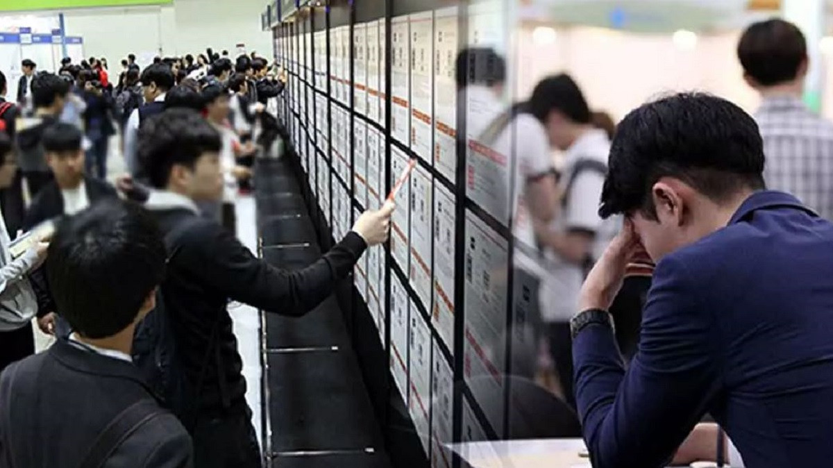 दक्षिण कोरियामा बेरोजगारी दर बढ्यो
